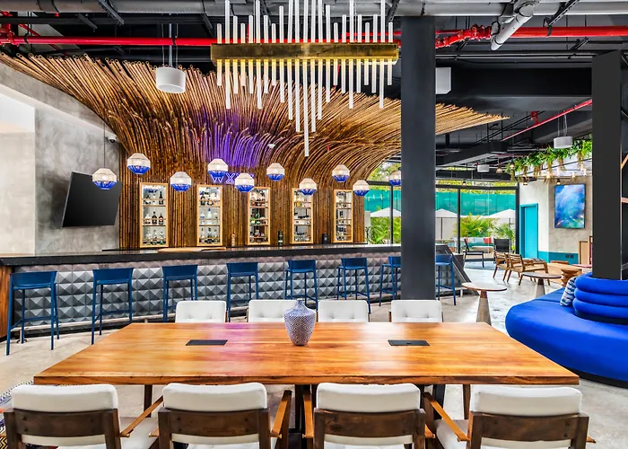 Hotel Aloft 4*