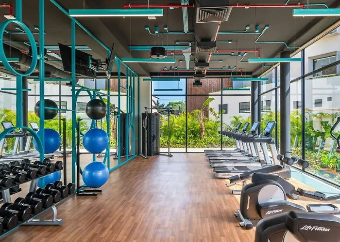 Aloft Hotel 4*